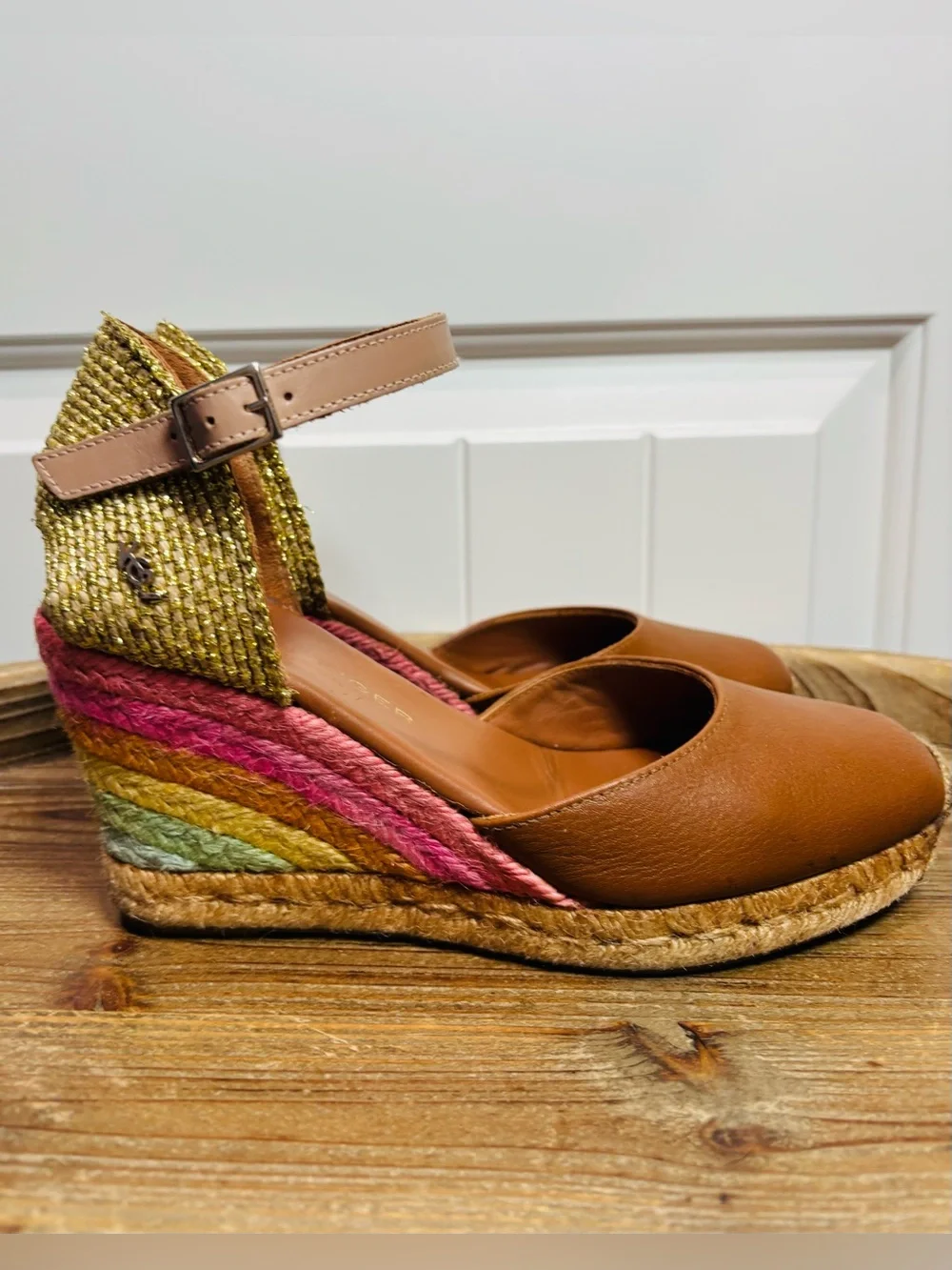 Kurt Geiger Tan Rainbow Wedge Espadrilles with Braided Heel sz 38 🌈